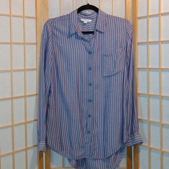 Bundle of 2 S Beach Lunch Lounge Tops - Picture 6 of 16